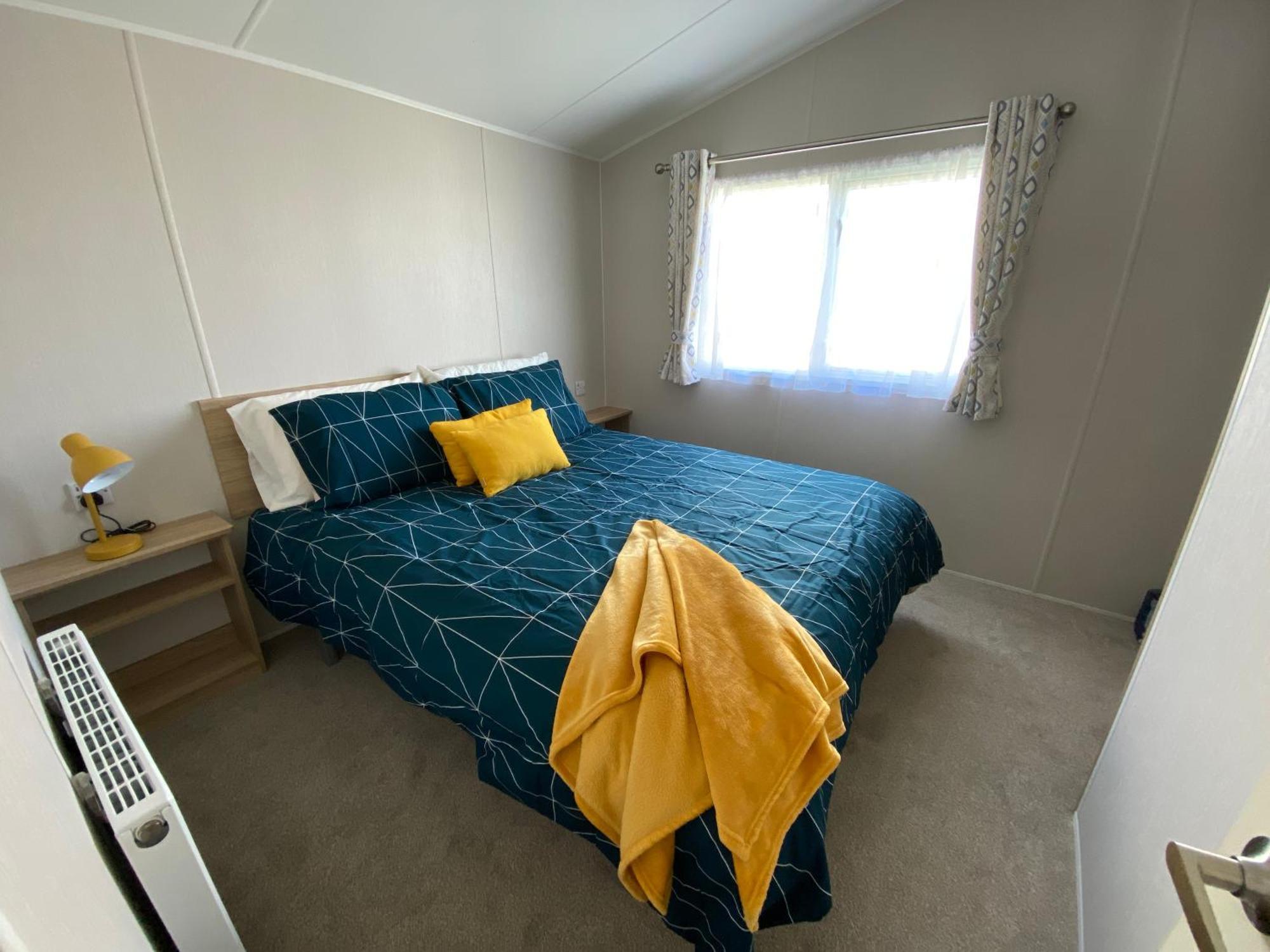 Verbzen Holiday Caravan At St Osyth Beach, Clacton-On-Sea By Verb Holidays Saint Osyth المظهر الخارجي الصورة